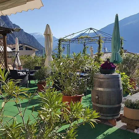 Casa Sorriso 3* Limone sul Garda